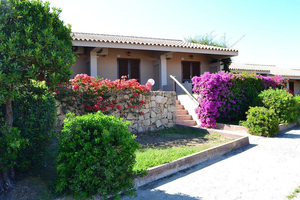 Residence Porto Mannu Palau Exterior foto