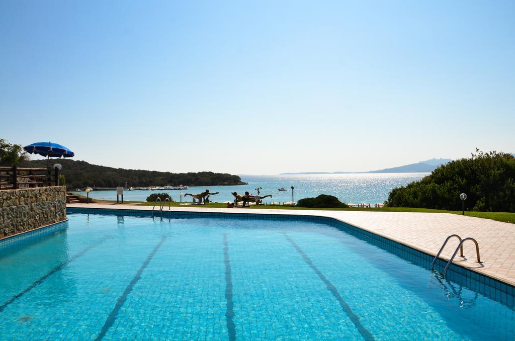 Residence Porto Mannu Palau Exterior foto